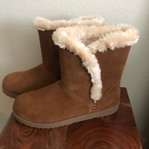 ✨ NWT Suede Winter Boots ✨ - Picture 15 of 15